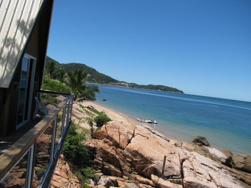 Nomads Magnetic Island (Adults Only) Hostel Nelly Bay Εξωτερικό φωτογραφία